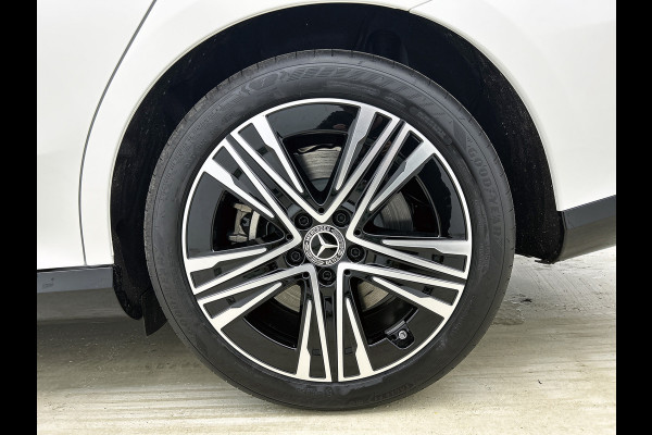 Mercedes-Benz CLA-Klasse Shooting Brake 250+ Business Solution Luxury 85 kWh | Winterpakket | Nightpakket | Memorypakket | Smartphone integratie | PARKTRONIC | Sfeerverlichting |