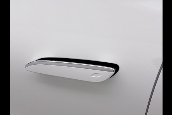 Mercedes-Benz CLA-Klasse Shooting Brake 250+ Business Solution Luxury 85 kWh | Winterpakket | Nightpakket | Memorypakket | Smartphone integratie | PARKTRONIC | Sfeerverlichting |