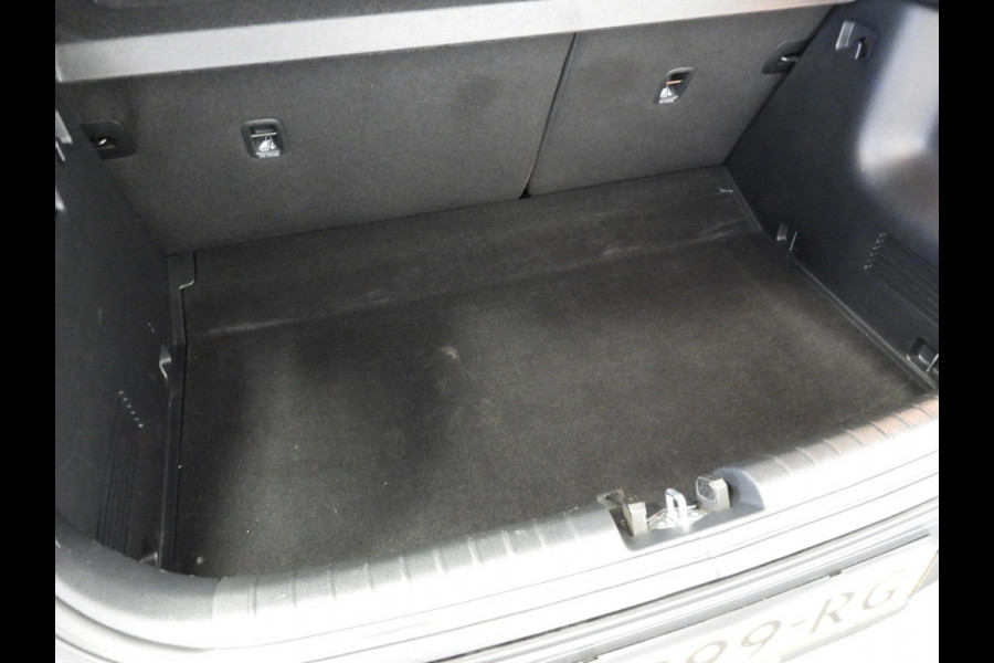 Kia Stonic 1.0 T-GDi DynamicPlusLine NAVI/CAMERA/CLIMA/TERKH./16"LMV!