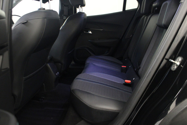 Peugeot 2008 1.2 PureTech Blue Lease Allure |Camera|Trekhaak|Navi|