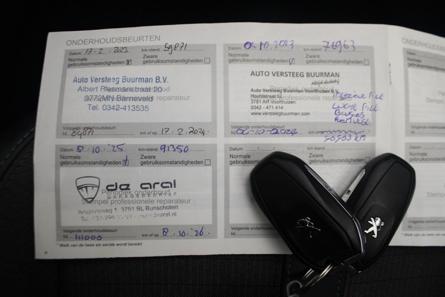 Peugeot 2008 1.2 PureTech Blue Lease Allure |Camera|Trekhaak|Navi|