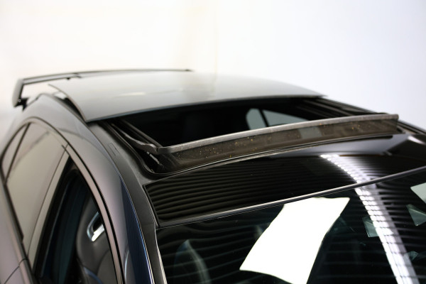 Mercedes-Benz A-Klasse AMG 35 4MATIC Premium EX BPM op DUITS KENT ! BURMESTER PANO KUIPST ''19