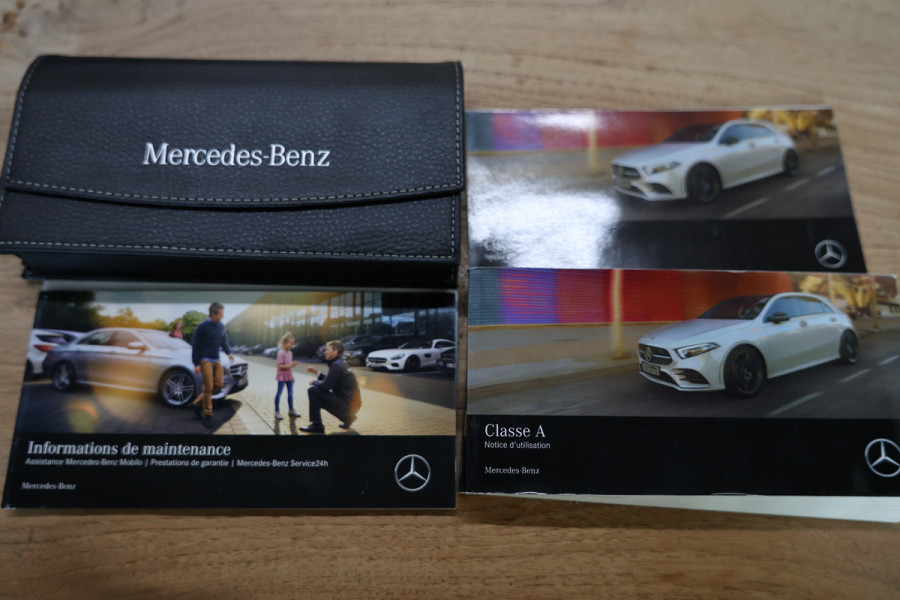 Mercedes-Benz A-Klasse AMG 35 4MATIC Premium EX BPM op DUITS KENT ! BURMESTER PANO KUIPST ''19