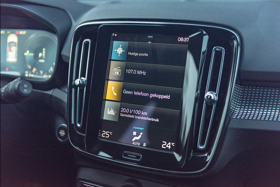 Volvo XC40 T5 Aut. Plug-in Hybrid R-Design CC Parkassist 262pk