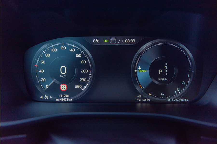 Volvo XC40 T5 Aut. Plug-in Hybrid R-Design CC Parkassist 262pk