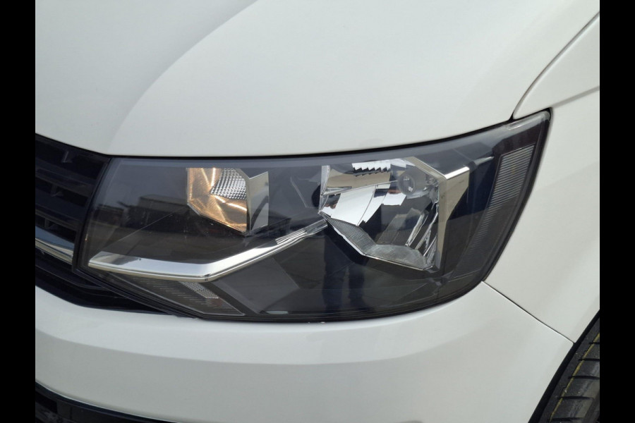 Volkswagen Transporter 2.0 TDI L1H1 Trendline AIRCO / CRUISE CONTROLE / TREKHAAK / EURO 6