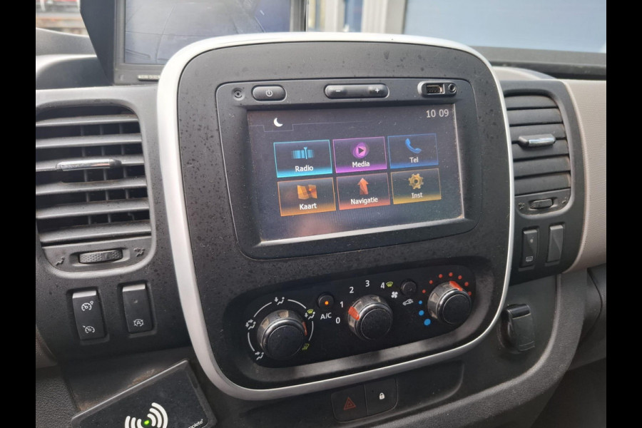 Renault Trafic 1.6 dCi T29 L2H1 Comfort Energy AIRCO / CRUISE CONTROLE / NAVI / TREKHAAK / EURO 6 / CAMERA