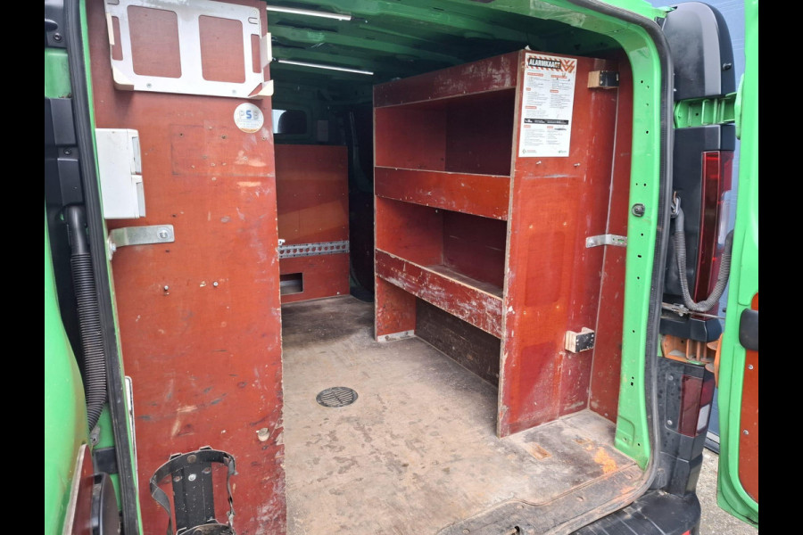 Renault Trafic 1.6 dCi T29 L2H1 Comfort Energy AIRCO / CRUISE CONTROLE / NAVI / TREKHAAK / EURO 6 / CAMERA