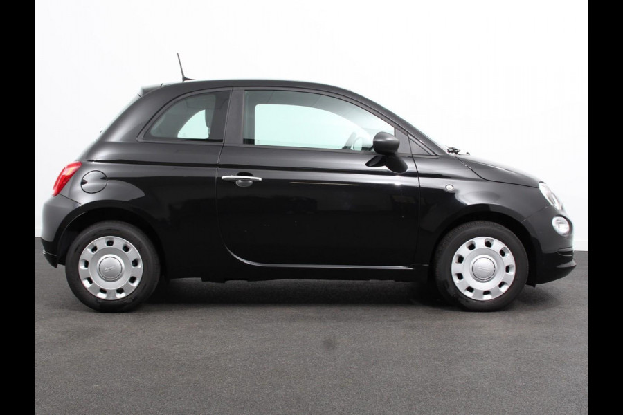 Fiat 500 1.0 Hybrid Vita Comfort | Climate Control | Dab | Digitale Cockpit | Parkeer sensoren | Radio