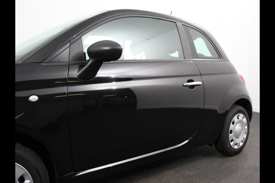 Fiat 500 1.0 Hybrid Vita Comfort | Climate Control | Dab | Digitale Cockpit | Parkeer sensoren | Radio