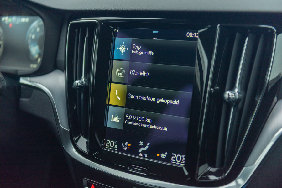 Volvo V60 B3 Aut. Momentum Leder Stoelverwarming Parkassist 163pk