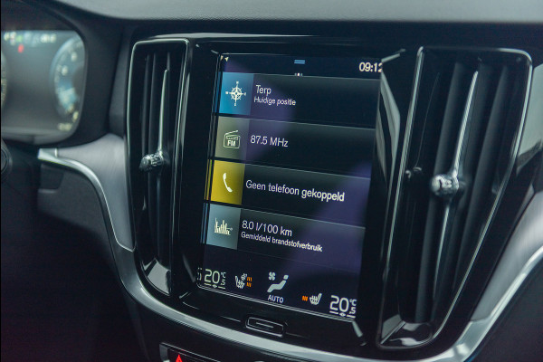 Volvo V60 B3 Aut. Momentum Leder Stoelverwarming Parkassist 163pk