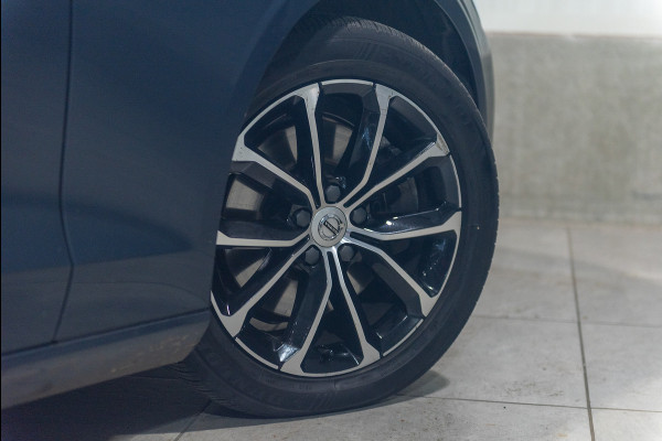 Volvo V60 B3 Aut. Momentum Leder Stoelverwarming Parkassist 163pk