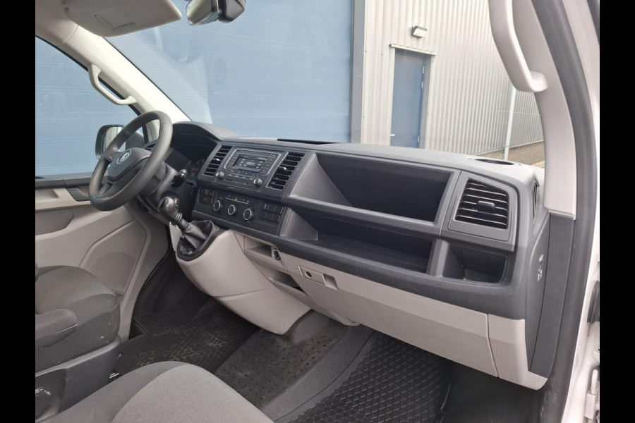 Volkswagen Transporter 2.0 TDI L1H1 Trendline AIRCO / CRUISE CONTROLE / TREKHAAK / EURO 6