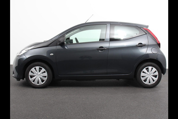 Toyota Aygo 1.0 VVT-i x-fun | Airco | Bluetooth | Led | Electrisch pakket | 5 deurs