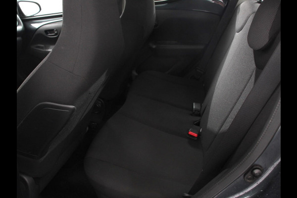 Toyota Aygo 1.0 VVT-i x-fun | Airco | Bluetooth | Led | Electrisch pakket | 5 deurs
