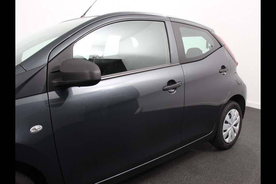 Toyota Aygo 1.0 VVT-i x-fun | Airco | Bluetooth | Led | Electrisch pakket | 5 deurs