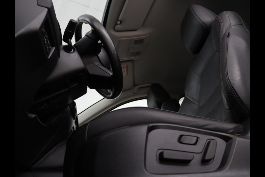 Mazda CX-5 2.0 SkyActiv-G 165 Business Luxury | Stoelkoeling | Leder | Stoel & Stuurverwarming | Trekhaak | Cruise Control | 360 camera | Head-up | Carplay