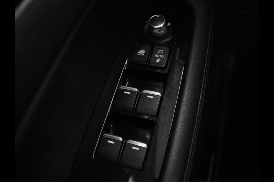 Mazda CX-5 2.0 SkyActiv-G 165 Business Luxury | Stoelkoeling | Leder | Stoel & Stuurverwarming | Trekhaak | Cruise Control | 360 camera | Head-up | Carplay
