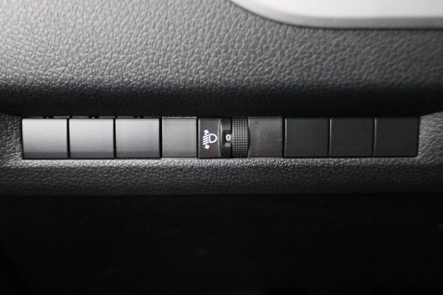 Opel Vivaro 2.0 CDTI L3H1 DC Edition Automaat Camera, Apple Carplay, LED, Trekhaak, Dodehoeksensor, Lane Assist, PDC