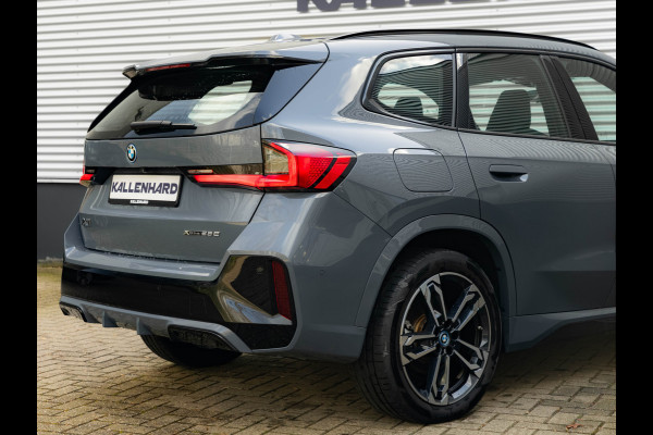 BMW X1 xDrive25e M-Sport - Pano - Trekhaak - Driving Ass Prof - Head-up