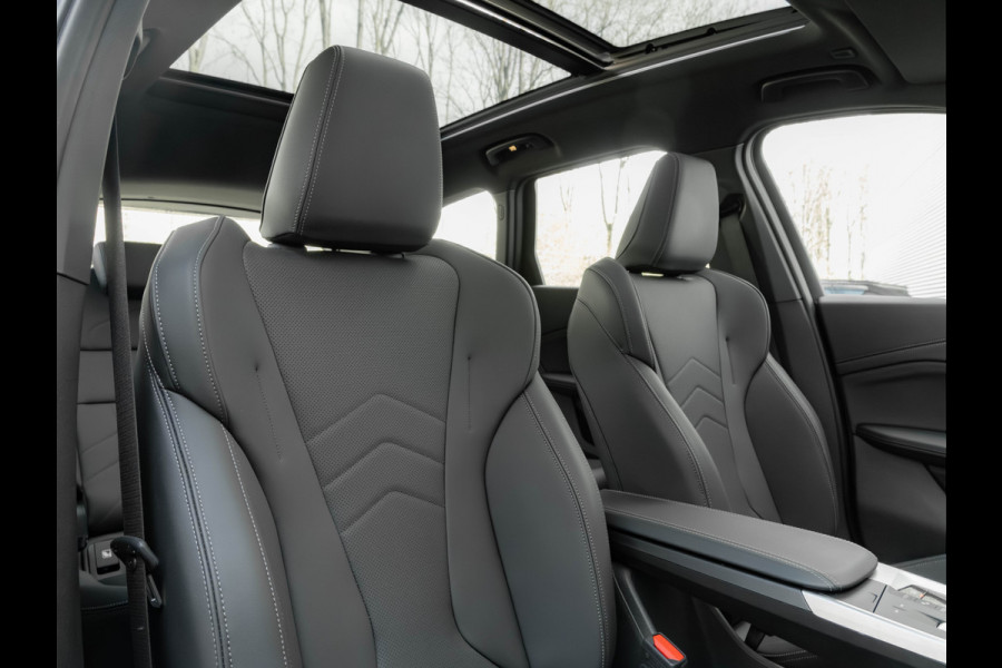 BMW X1 xDrive25e M-Sport - Pano - Trekhaak - Driving Ass Prof - Head-up