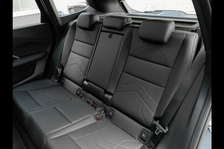 BMW X1 xDrive25e M-Sport - Pano - Trekhaak - Driving Ass Prof - Head-up