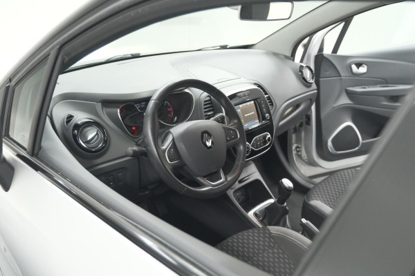 Renault Captur TCe 90 Intens | Camera | Dodehoekdetectie | Navigatie | Parkeersensoren