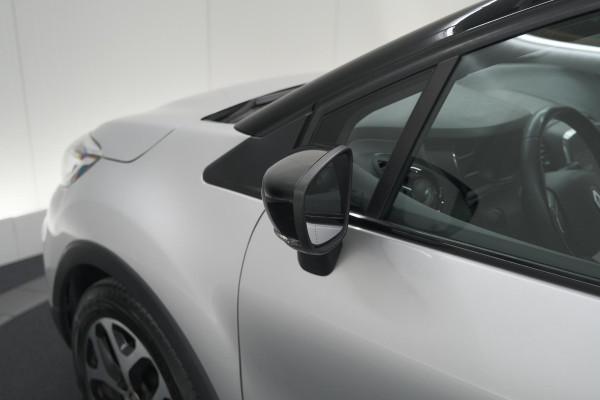 Renault Captur TCe 90 Intens | Camera | Dodehoekdetectie | Navigatie | Parkeersensoren
