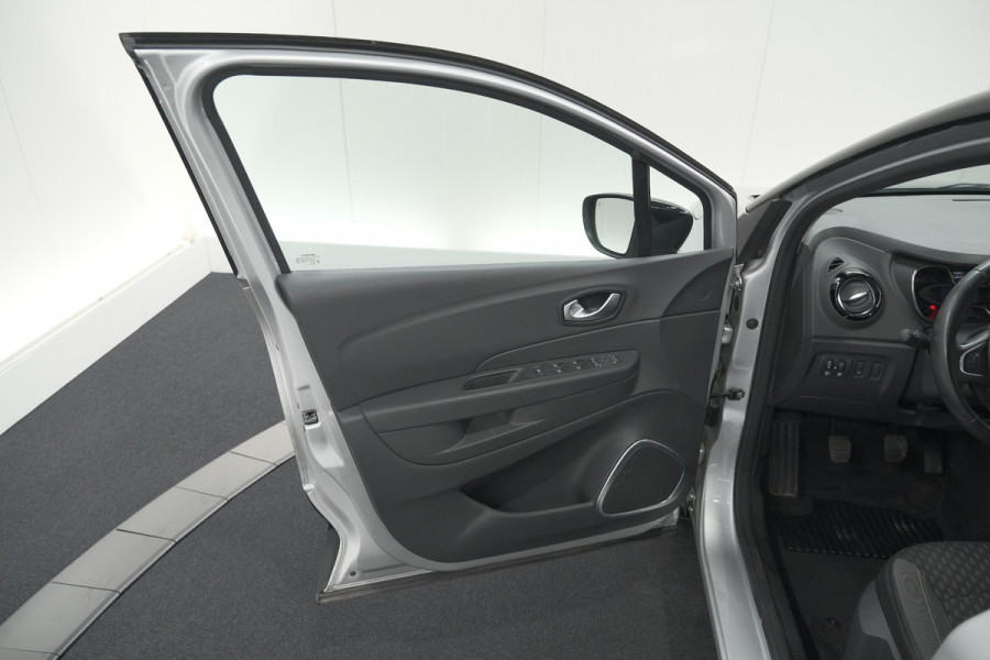 Renault Captur TCe 90 Intens | Camera | Dodehoekdetectie | Navigatie | Parkeersensoren