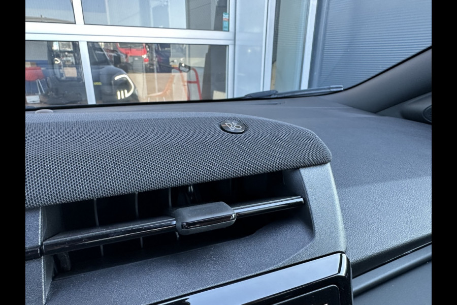 Ford Puma 1.0 EB Hybrid ST-Line X NWE MODEL! TREKHAAK! PANODAK! DRIVERPACK