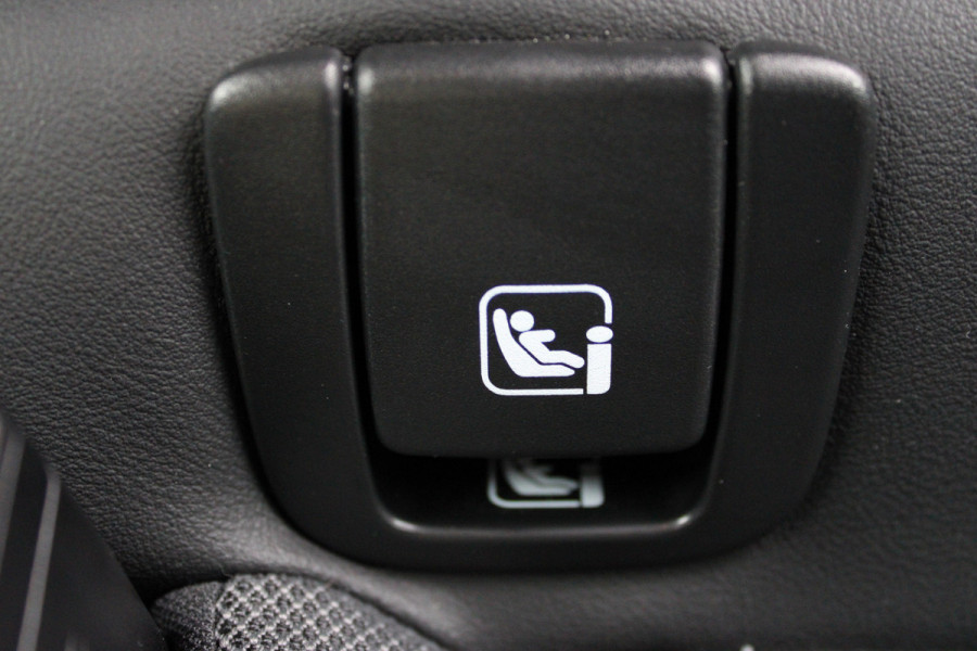 Volvo V60 2.0 T6 Plug-in hybrid AWD Plus Dark SOH 96% | Leder | Pilot Assist | Winter Pack