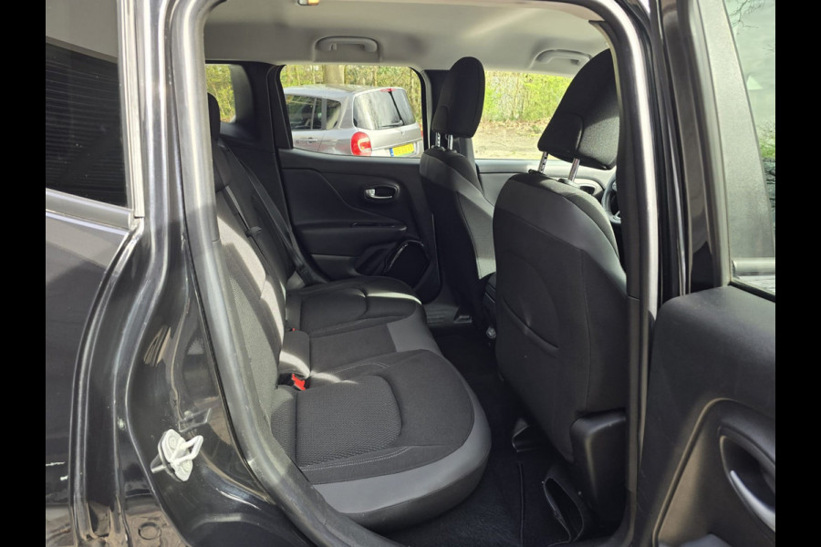 Jeep Renegade 1.4 MultiAir Night Eagle II | 1E EIGENAAR | 12MND GARANTIE | NAVI | LMV | NIEUWE APK |