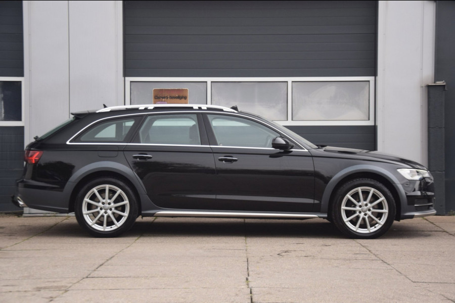 Audi A6 Allroad quattro 3.0 TDI Premium Edition / Panoramadak / Camera / Trekhaak