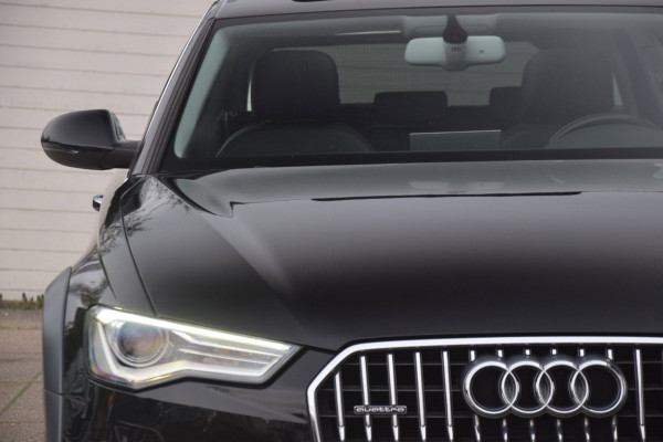 Audi A6 Allroad quattro 3.0 TDI Premium Edition / Panoramadak / Camera / Trekhaak