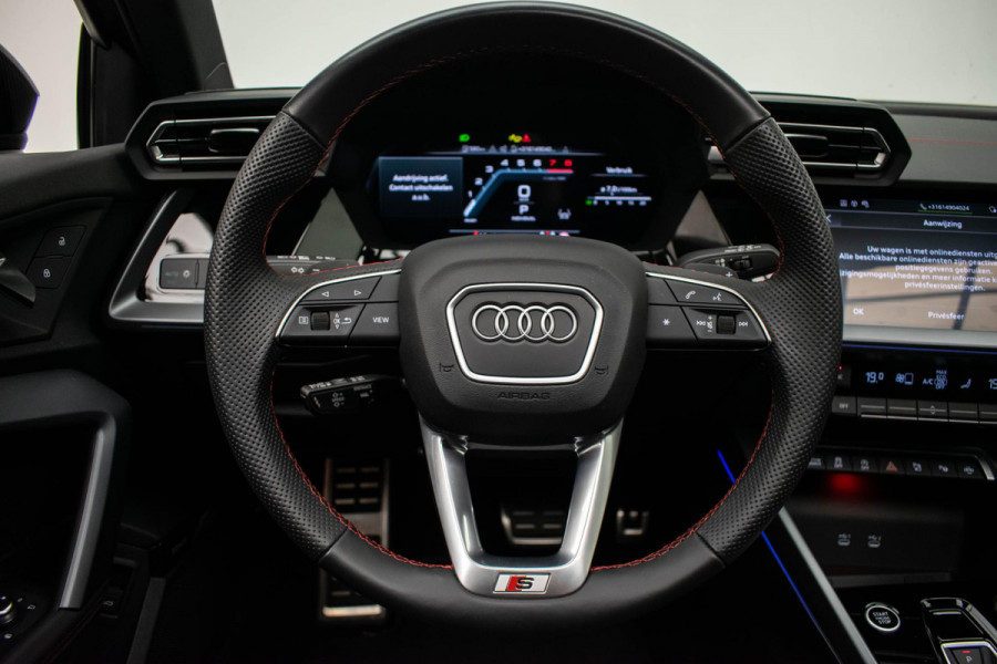 Audi A3 Sportback 35 TFSI S edition |3xS-line|Pano|Carbon|HUD|Sonos|Memory|RS Stoelen