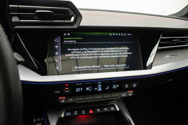 Audi A3 Sportback 35 TFSI S edition |3xS-line|Pano|Carbon|HUD|Sonos|Memory|RS Stoelen