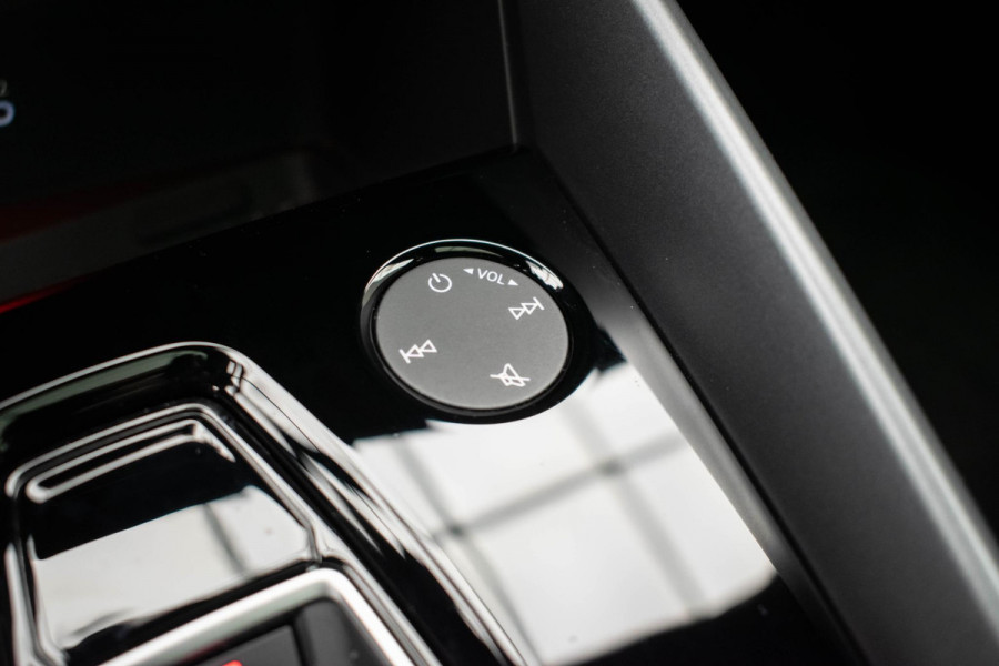 Audi A3 Sportback 35 TFSI S edition |3xS-line|Pano|Carbon|HUD|Sonos|Memory|RS Stoelen