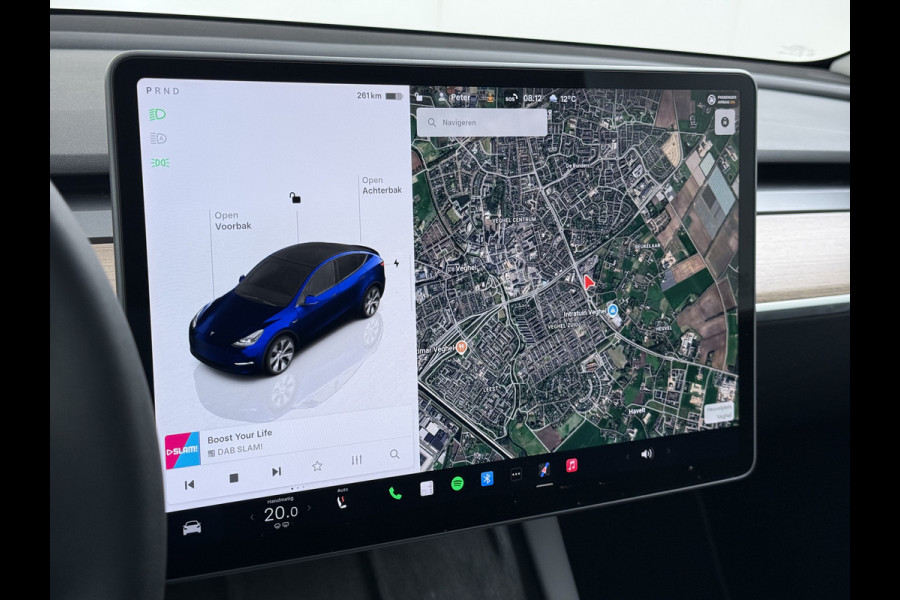 Tesla Model Y 300pk Trekhaak SOH 92% Warmtepomp LFP-Accu Leer Lmv Camera's Panoramadak Adap.Cruise Navi Ecc RWD Autopilot Stoel+Stuur+Achterbank Verwarming Elek.Achterklep Dodehoek detector Draadloze telefoonlader 1e Eigenaar 1.600KG Trekgewicht Fabrieksgarantie op Motor en Accu tot 22-04-2032/160.000km