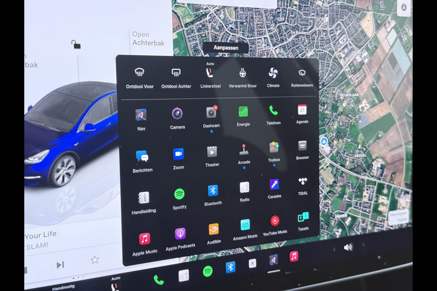 Tesla Model Y 300pk Trekhaak SOH 92% Warmtepomp LFP-Accu Leer Lmv Camera's Panoramadak Adap.Cruise Navi Ecc RWD Autopilot Stoel+Stuur+Achterbank Verwarming Elek.Achterklep Dodehoek detector Draadloze telefoonlader 1e Eigenaar 1.600KG Trekgewicht Fabrieksgarantie op Motor en Accu tot 22-04-2032/160.000km