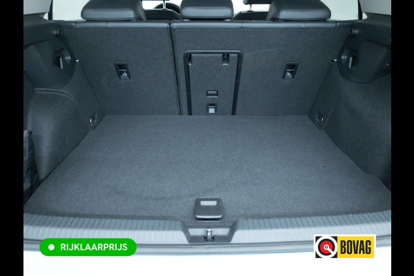 Volkswagen Golf 1.5 eHybrid Style Edition | Nw. model | Elec. Panoramadak | Stoel- & Stuurverwarming | Adap. Cruise | 360 Camera, Headup Display, Ergo Active Stoel met massage, Sfeerverlichting IQ Led