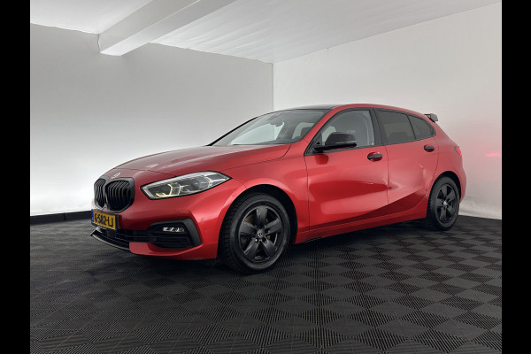 BMW 1-serie 116D Executive Edition *DIGI-COCKPIT | FULL-LED | NAVI-FULLMAP | AMBIENTLIGHT | CRUISE | KEYLESS | PRIVACY-GLASS | ECC | PDC | 16"ALU*