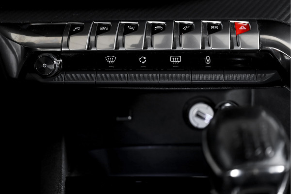 Peugeot 3008 1.2 PureTech 130 PK Active Pack Business Orig. NL | Dig. Cockpit | Cruise | PDC | NAV + App. Conncect | ECC | Afn. Trekhaak | LM 19" |