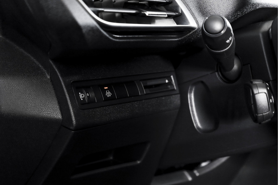 Peugeot 3008 1.2 PureTech 130 PK Active Pack Business Orig. NL | Dig. Cockpit | Cruise | PDC | NAV + App. Conncect | ECC | Afn. Trekhaak | LM 19" |