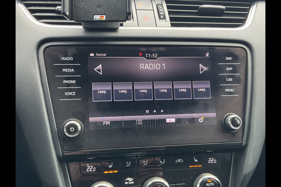 Škoda Octavia Combi 1.5 TSI 150PK Aut7 Sport Stoel/Stuurverw. Carplay Business Greentech
