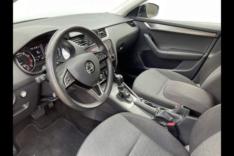 Škoda Octavia Combi 1.5 TSI 150PK Aut7 Sport Stoel/Stuurverw. Carplay Business Greentech