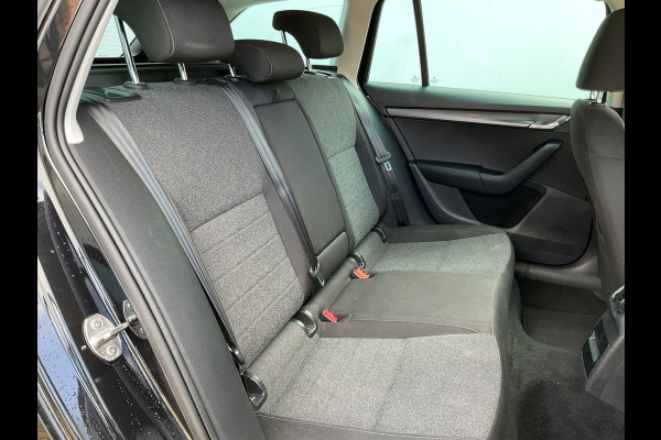 Škoda Octavia Combi 1.5 TSI 150PK Aut7 Sport Stoel/Stuurverw. Carplay Business Greentech