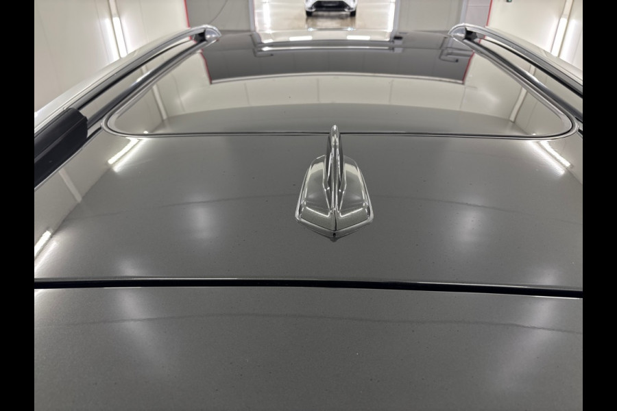 Lynk & Co 01 1.5 262pk PHEV Adapt.cruise Panodak Carplay Stoelverw. Infinity Plug-in