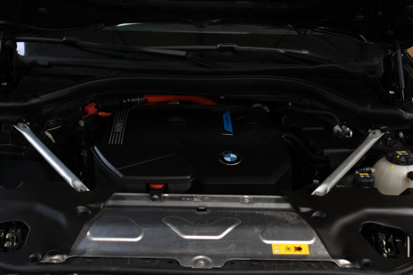 BMW X3 XDrive30e High Executive *Pano*Camera*Head-Up*Laser*Trekhaak*