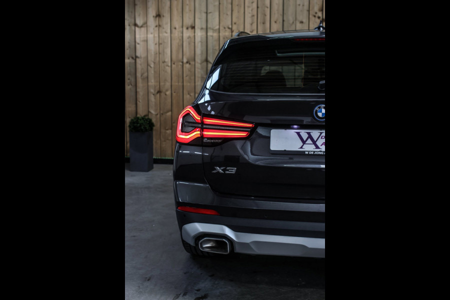 BMW X3 XDrive30e High Executive *Pano*Camera*Head-Up*Laser*Trekhaak*